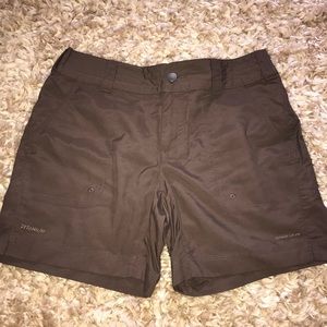 Women’s Columbia Shorts